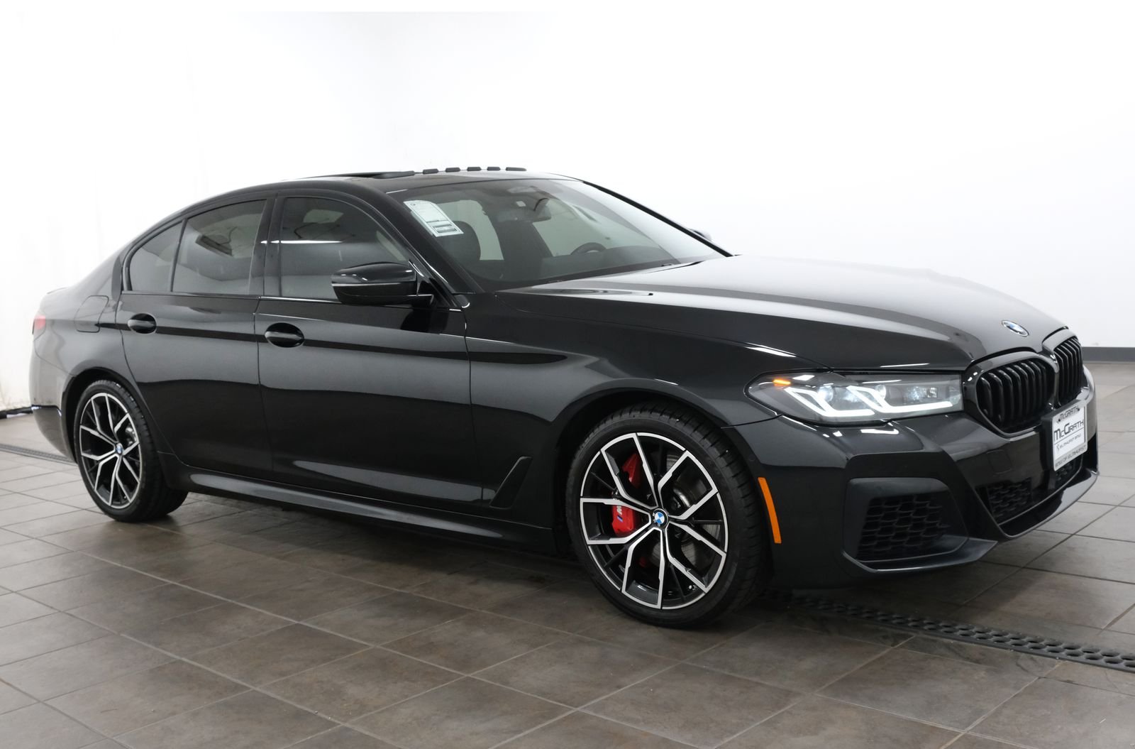 Used 2023 Black Sapphire Metallic BMW 540i xDrive image 7