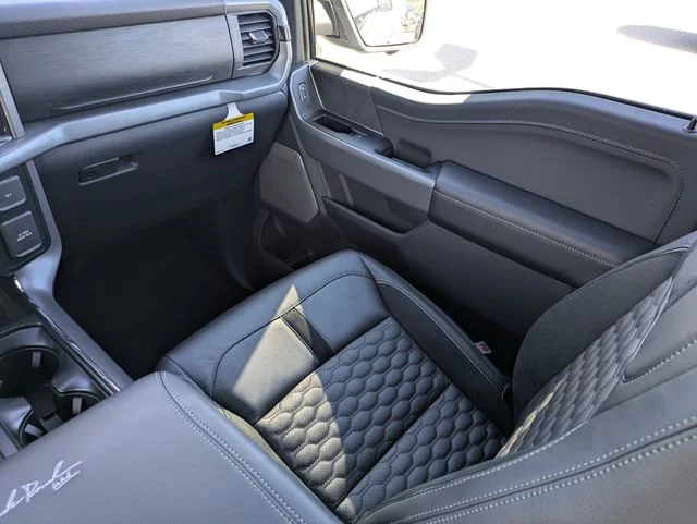 New 2026 Oxford White Ford XLT image 16