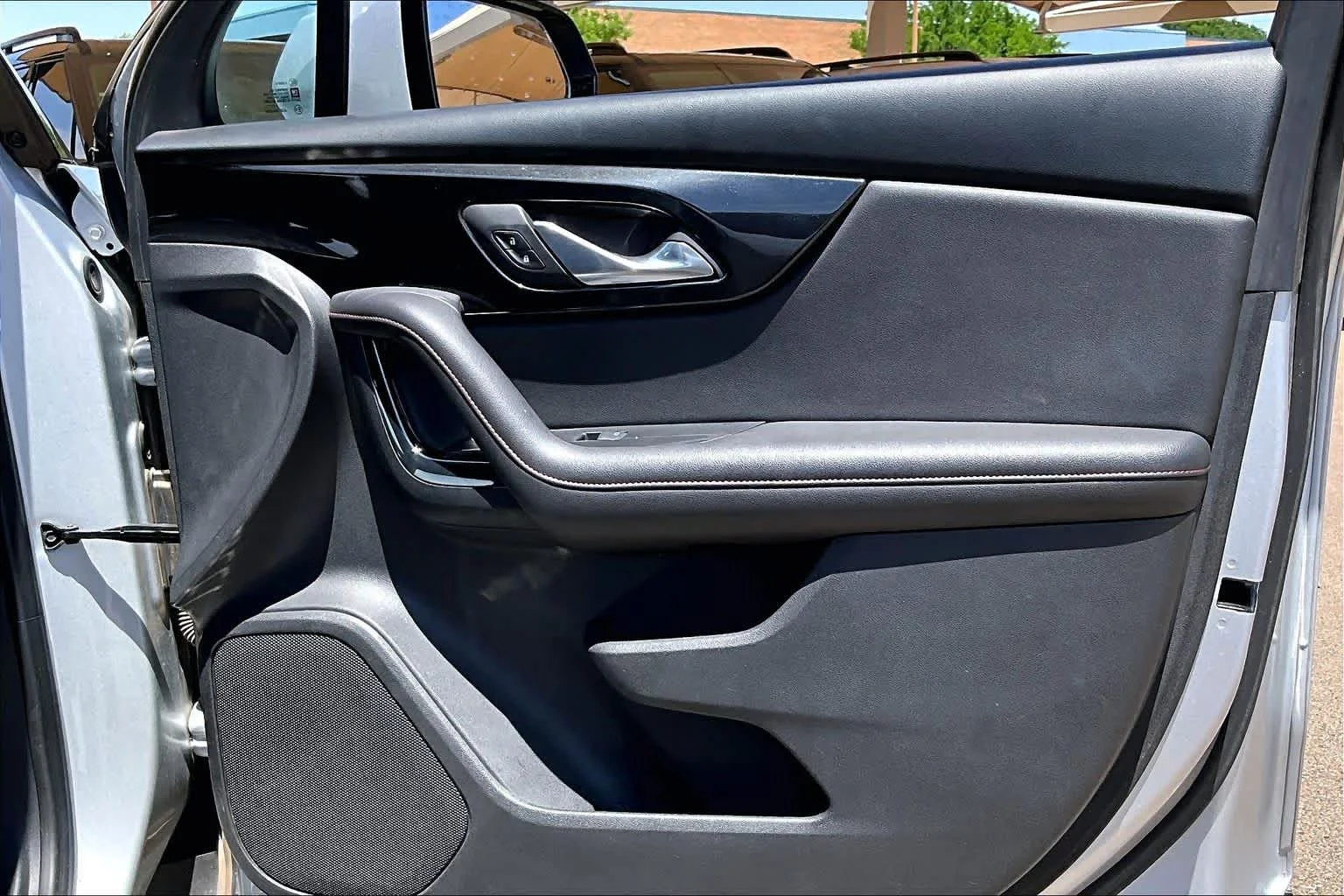 Used 2022 Silver Ice Metallic Chevrolet RS image 23