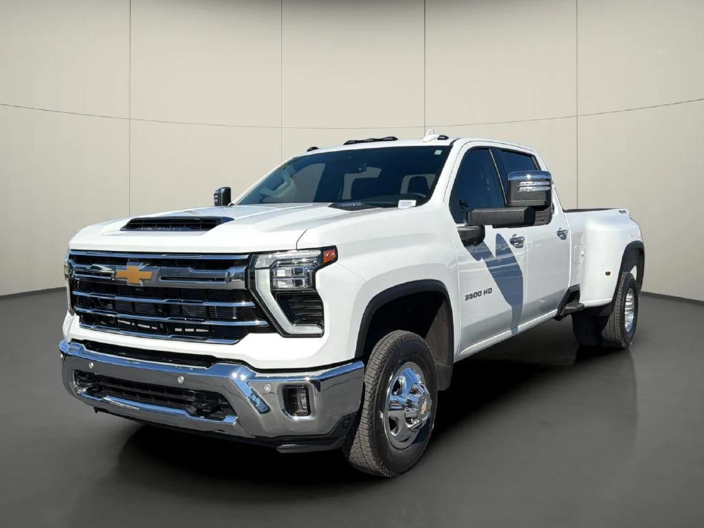 Certified Used 2025 Summit White Chevrolet LTZ DRW image 3