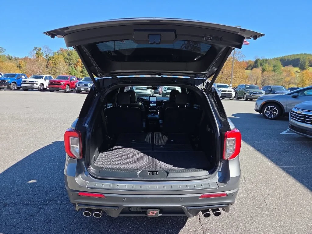2023 Ford Explorer ST - Photo 26