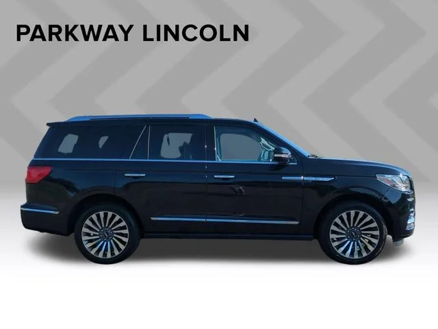 Used 2019 Black Lincoln Reserve image 6