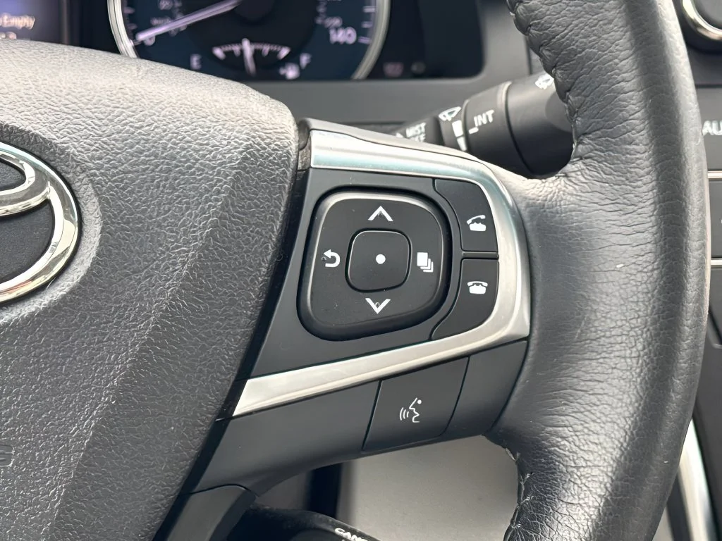 Used 2017 Gray Toyota XLE image 16
