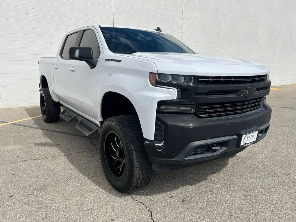 Used 2021 Summit White Chevrolet LT image 8
