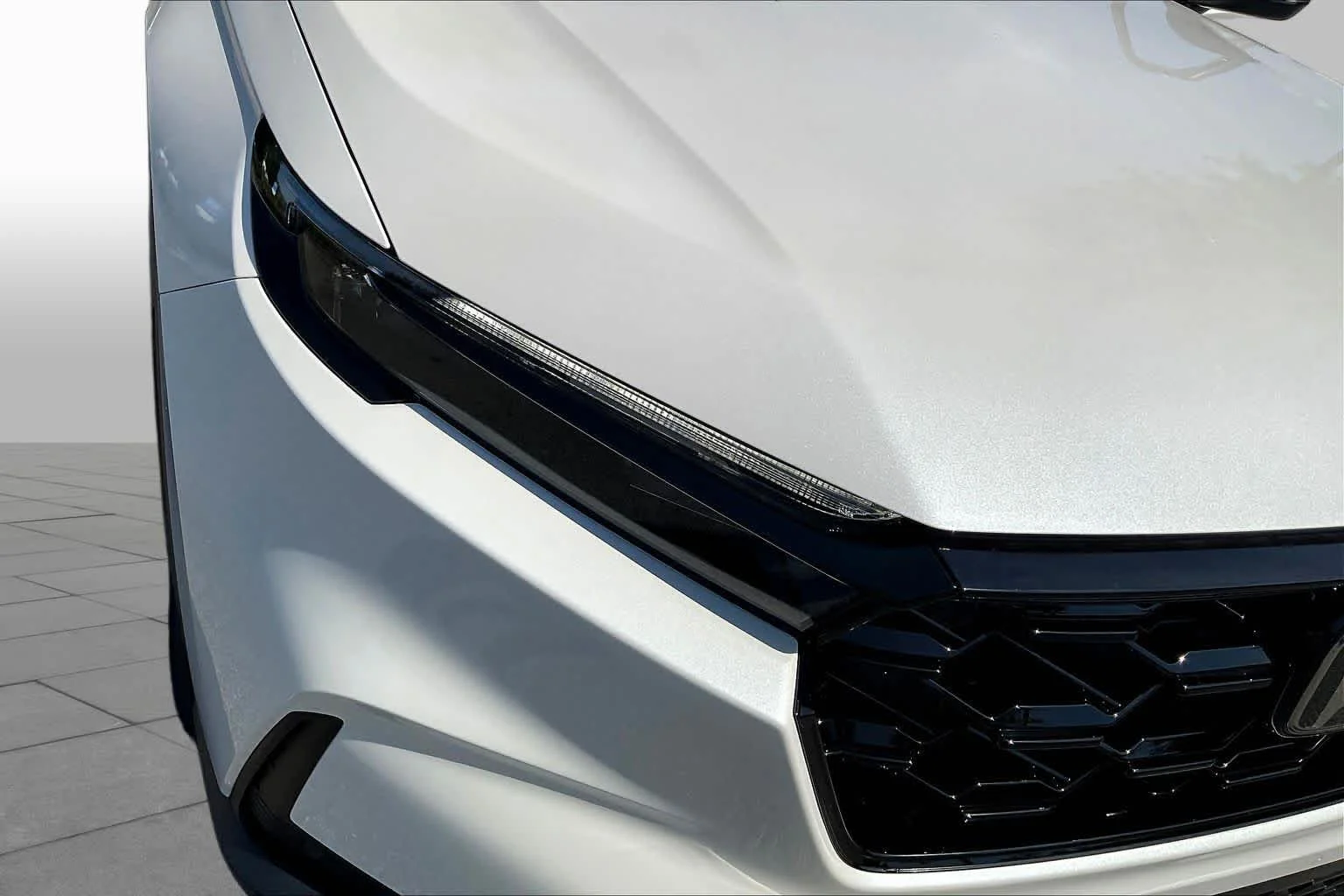 New 2026 Platinum White Pearl Honda Sport-L image 13