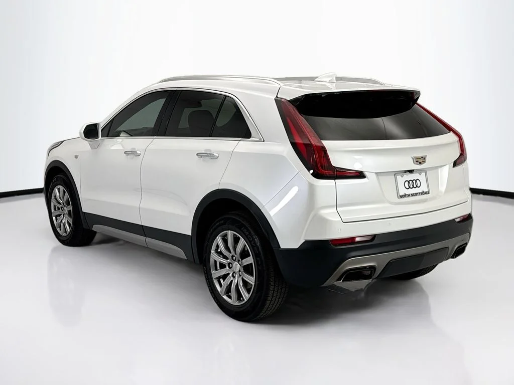 Used 2019 White Cadillac Premium Luxury image 7