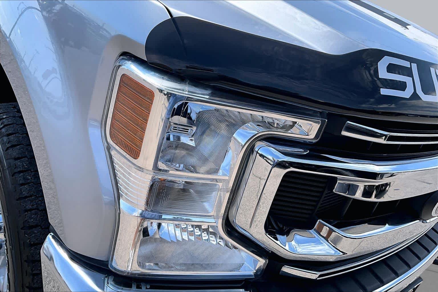 Used 2022 Iconic Silver Metallic Ford XL image 27