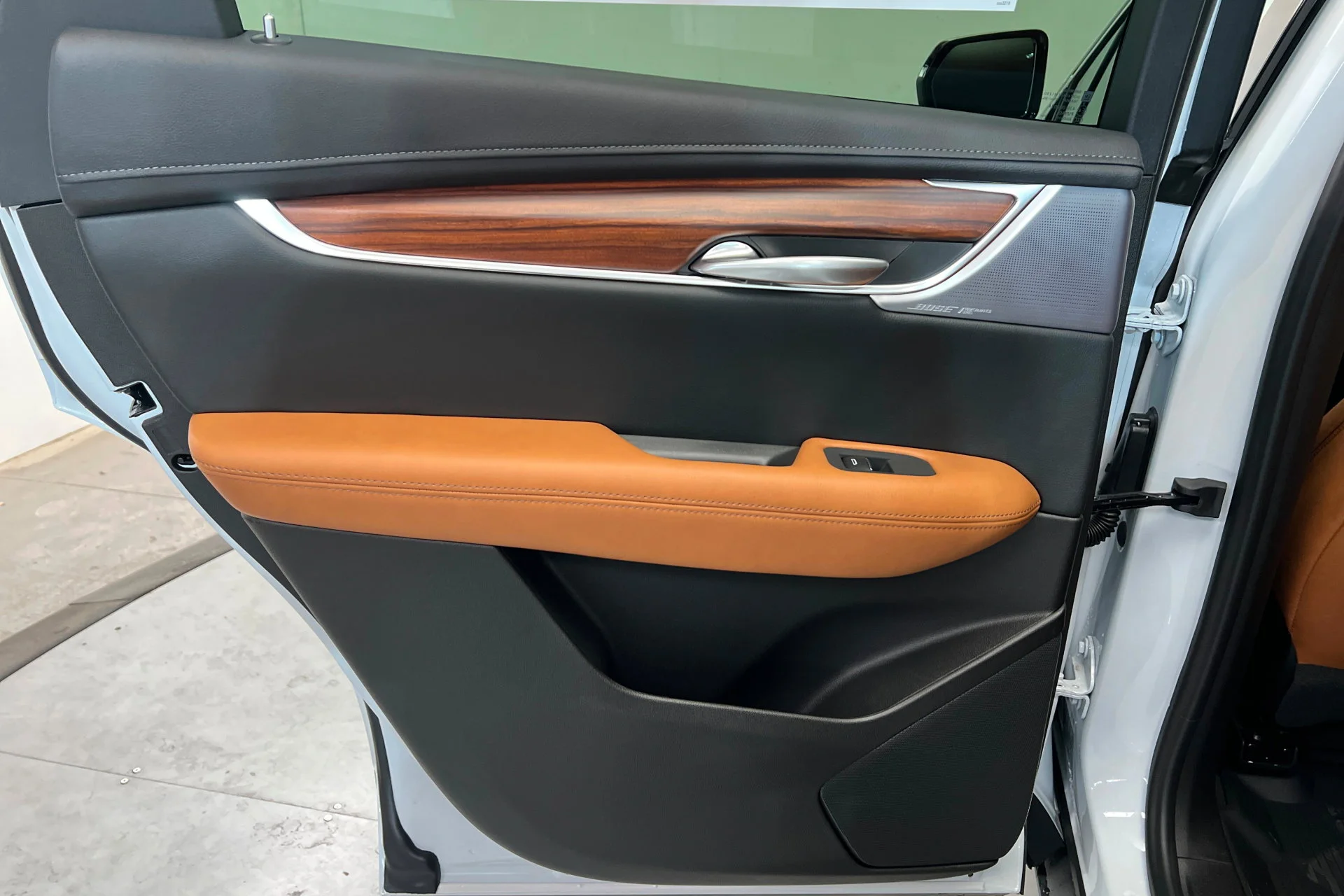 New 2026 Crystal White Tricoat Cadillac Premium Luxury image 18