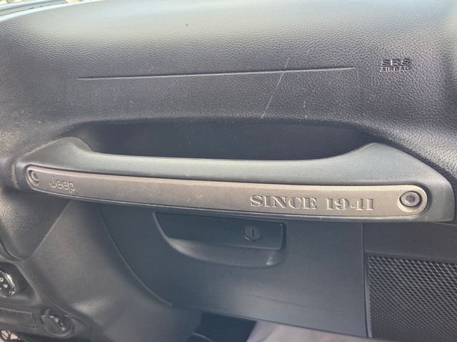 Used 2013 Beige Jeep Sport image 17