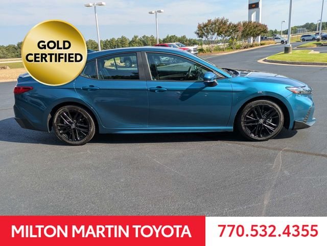 Certified Used 2025  Toyota SE image 3
