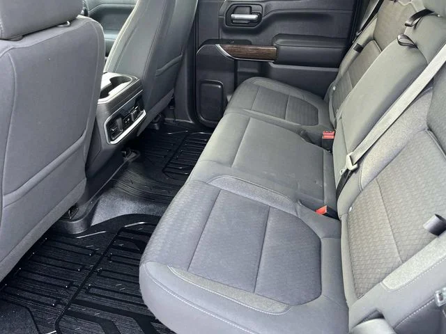 Used 2021 White GMC Elevation image 17