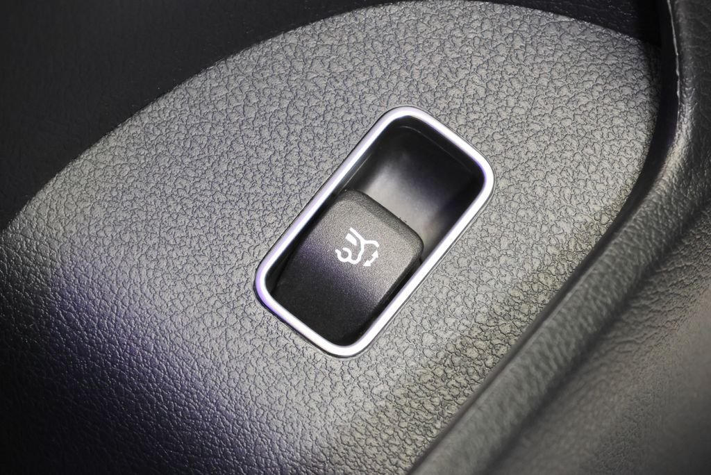 Used 2026 Selenite Grey Metallic Mercedes-Benz GLE 350 image 36