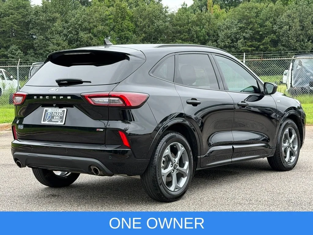 Used 2023 Black Ford ST-Line image 2