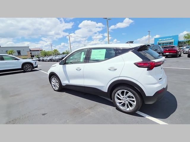 2027 Chevrolet Bolt LT - Photo 20