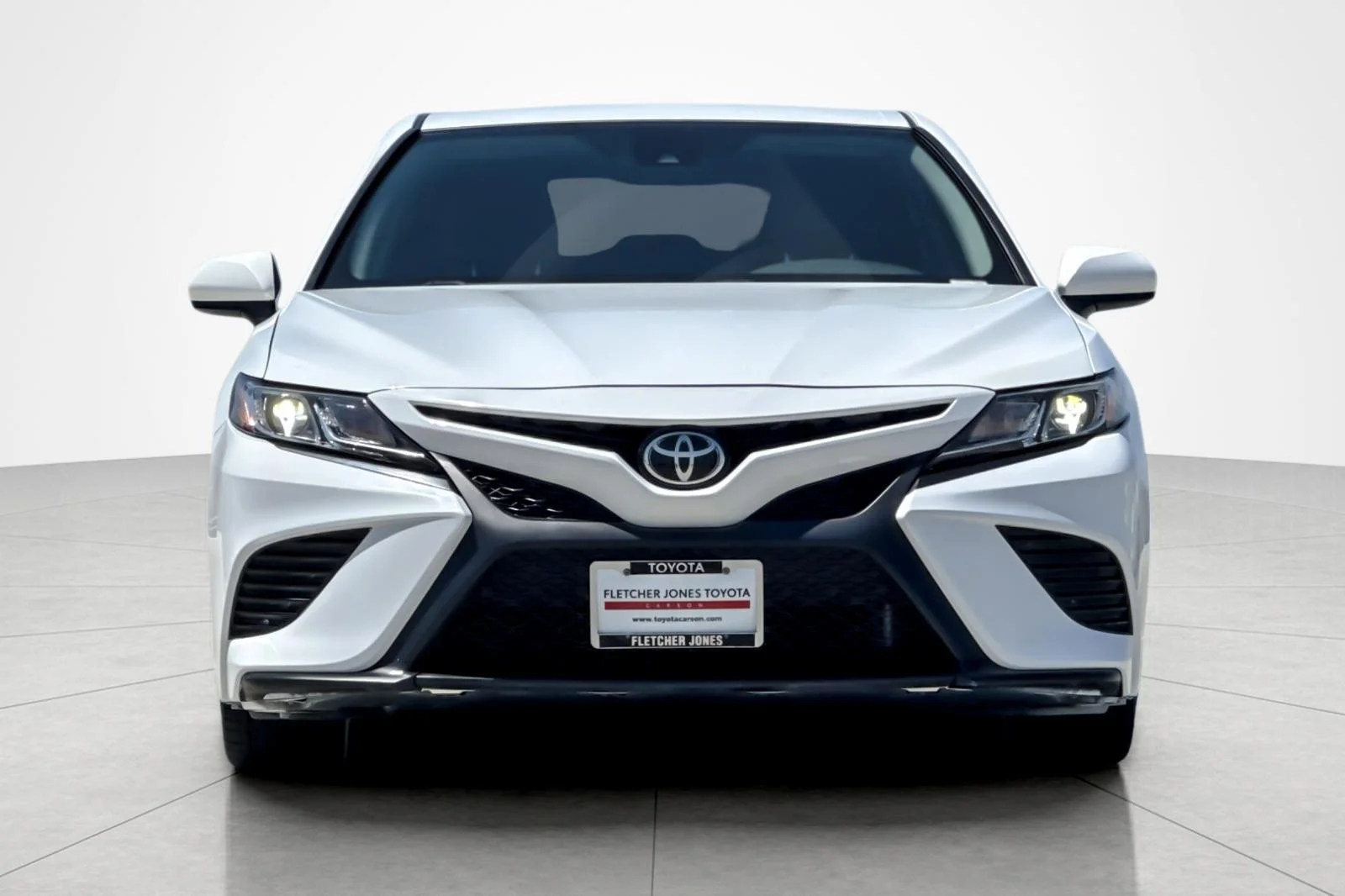 Certified Used 2020 Super White Toyota SE image 8