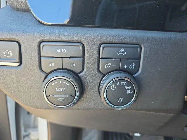 Used 2024 White Chevrolet LT image 26