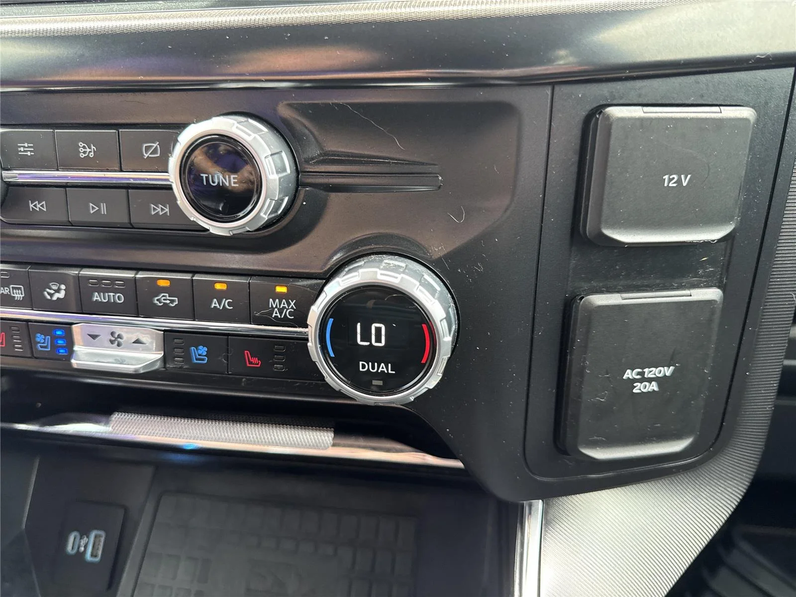 Used 2021 Carbonized Gray Ford Platinum image 32