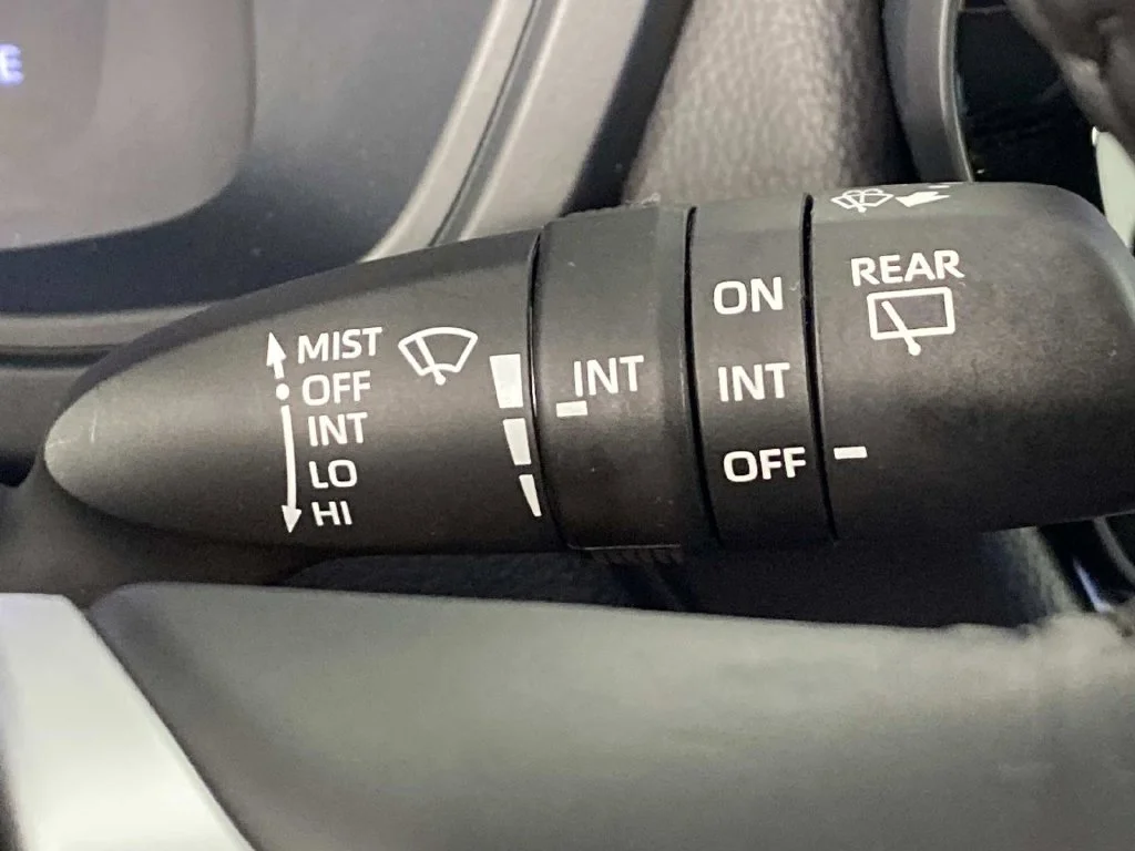 Used 2025 Cloud Toyota XLE image 19