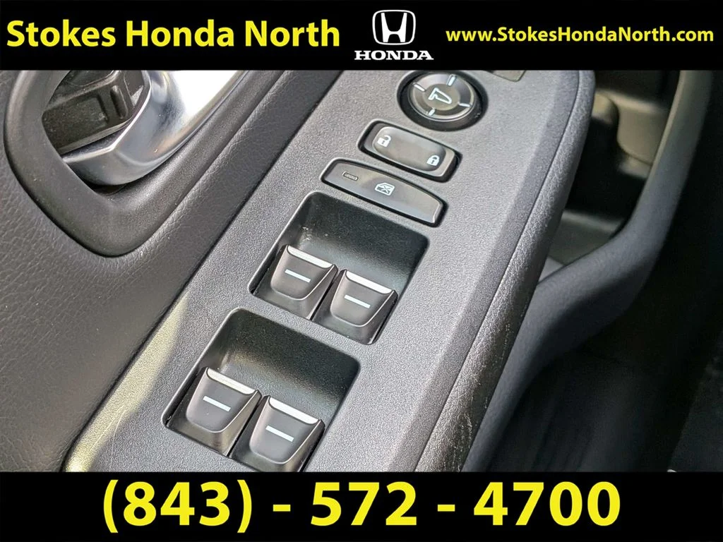 Certified Used 2025 White Honda EX-L image 27