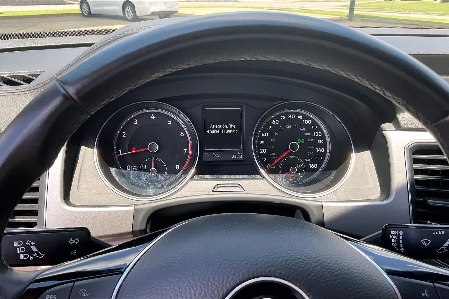 Used 2019 Pure White Volkswagen 3.6L V6 SE image 25