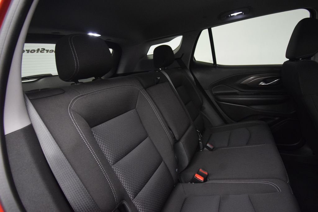 Used 2024 Volcanic Red Tintcoat GMC SLE image 24