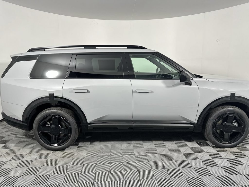 New 2027 Wolf Gray Kia X-Line EX image 18