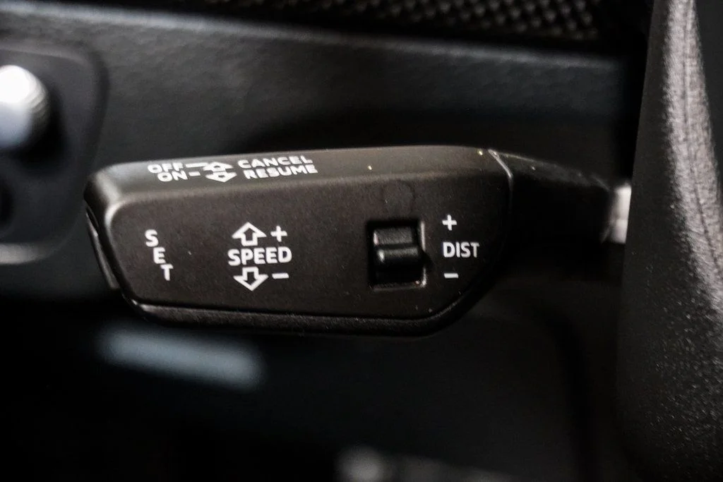 Used 2022 Silver Audi Prestige image 35