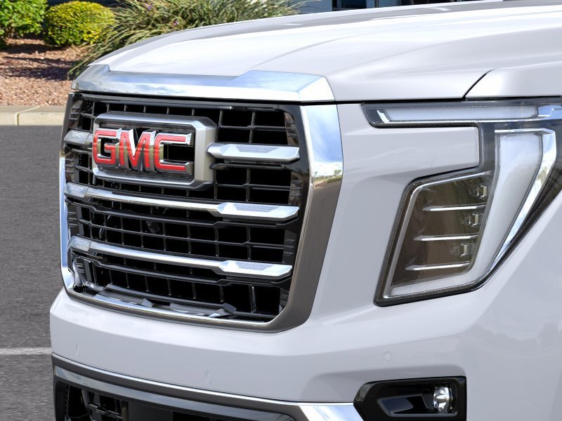 New 2026 Summit White GMC Elevation image 13