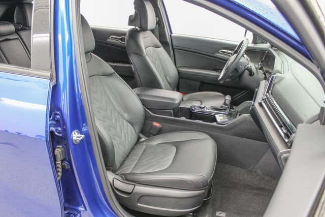 Used 2025 Sapphire Blue Kia X-Line image 20