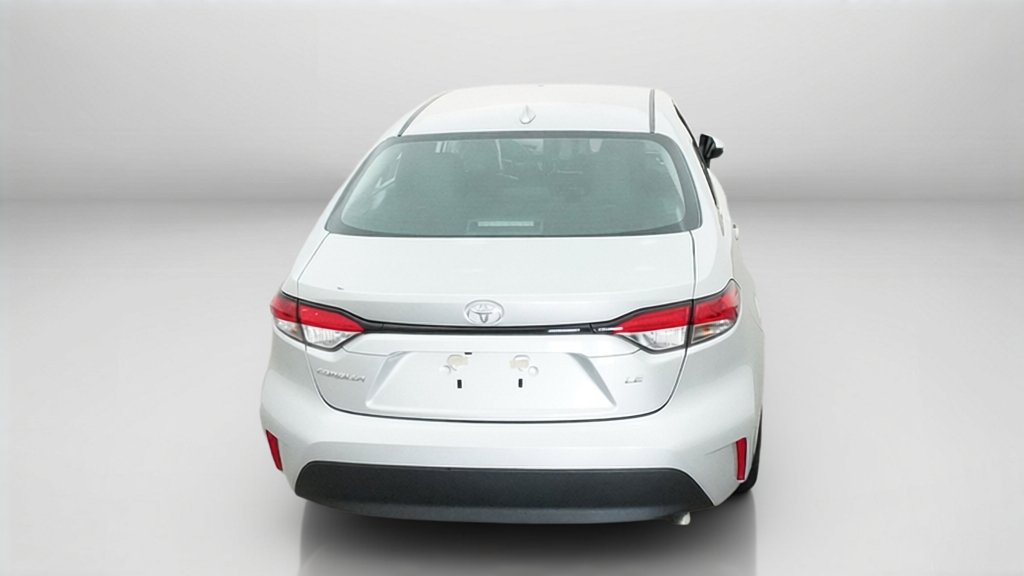 New 2027 Classic Silver Metallic Toyota LE image 42