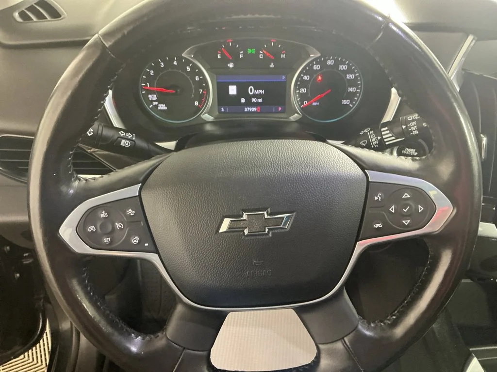 Used 2021 Gray Chevrolet RS image 23