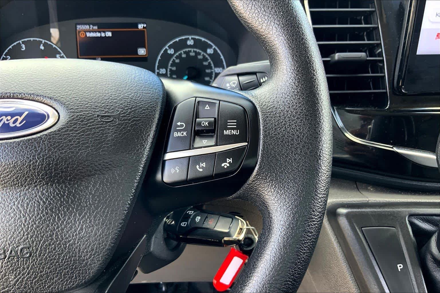 Used 2025 Oxford White Ford XLT image 23