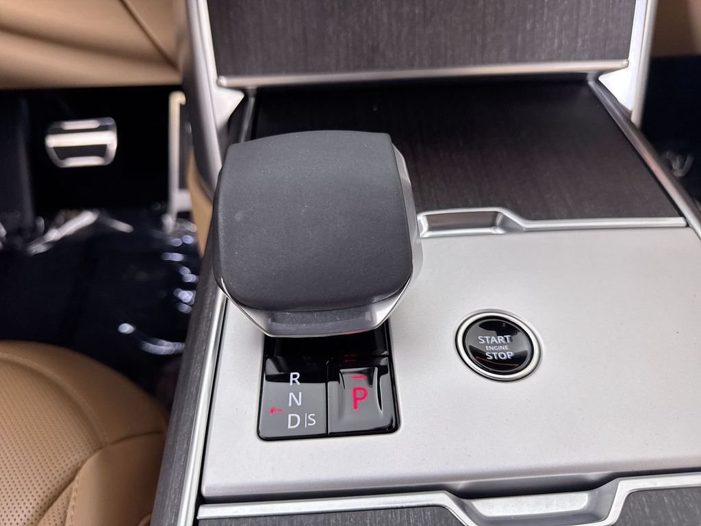 Certified Used 2025 Green Land Rover SE image 18