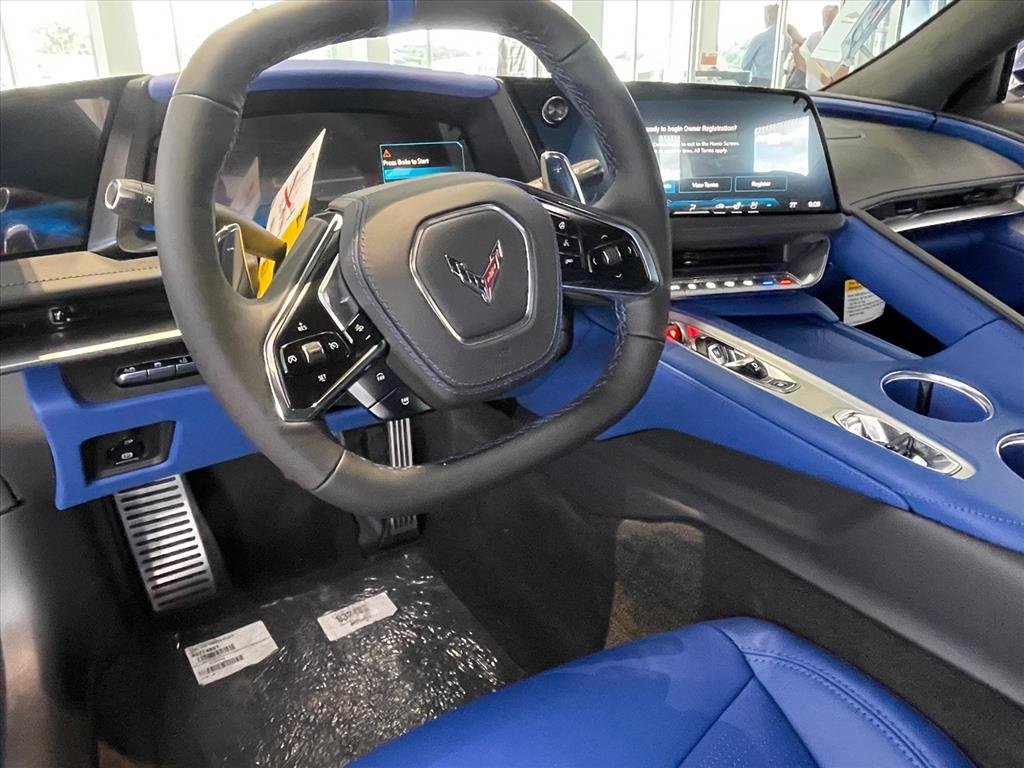 2027 Chevrolet Corvette 3LT - Photo 9