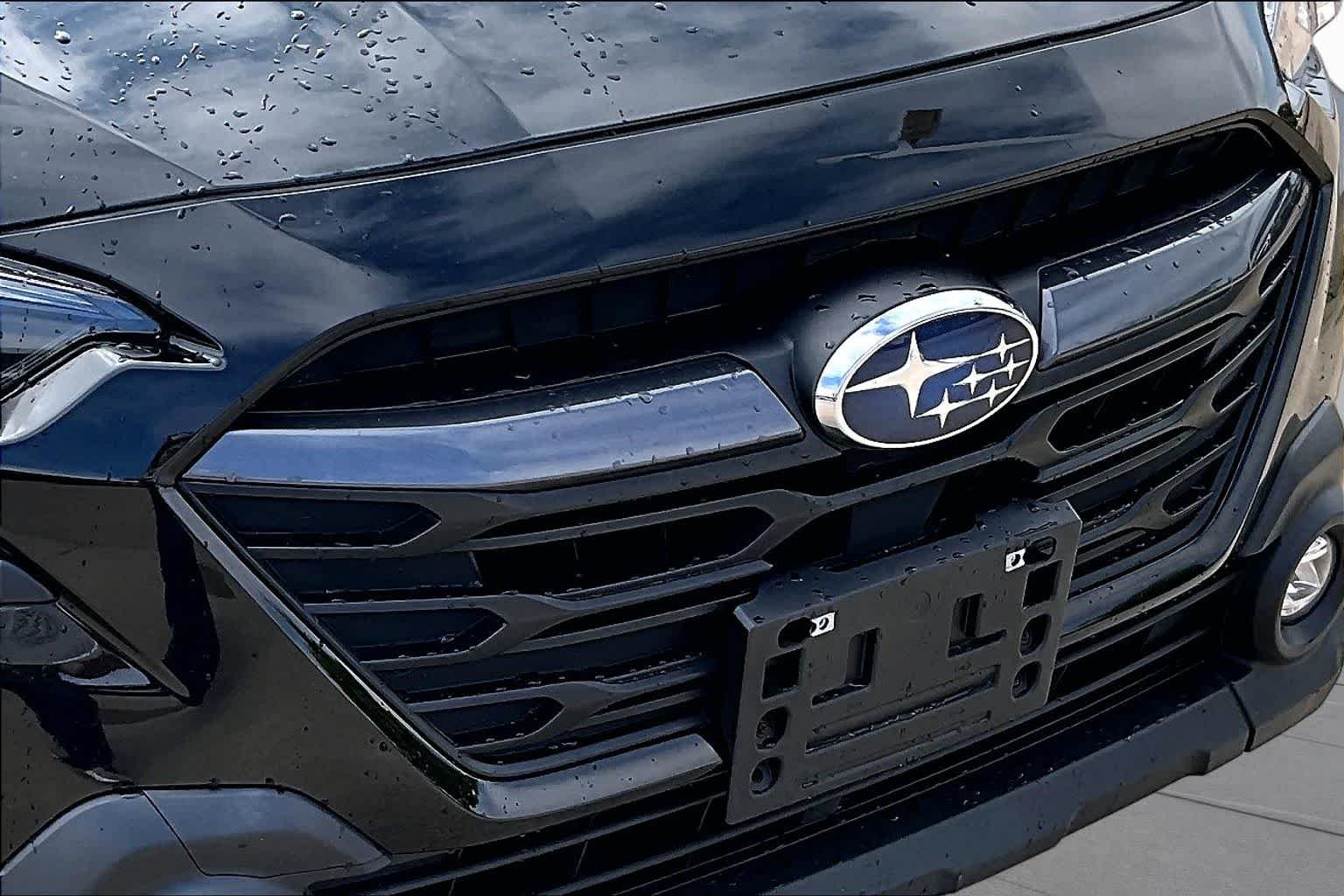 Used 2024 Crystal Black Silica Subaru Premium image 31