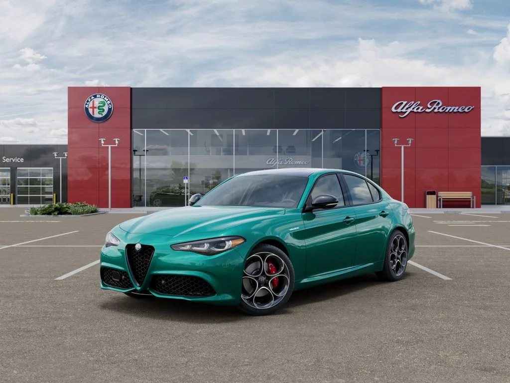 New 2026 Verde (Green) Fangio MetallicExterior Paint Alfa Romeo Veloce image 1