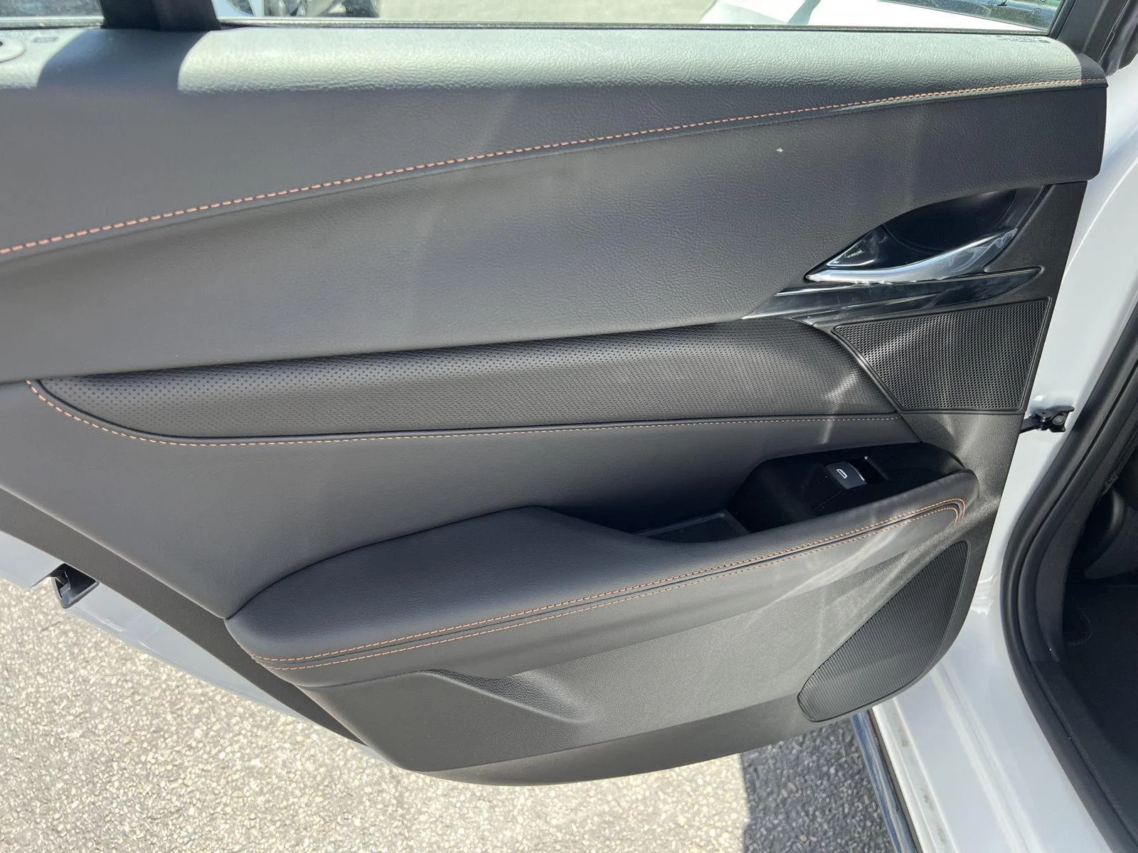 2026 Cadillac CT4 V-Series - Photo 31