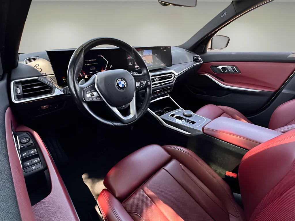 Used 2023 White BMW 330i xDrive image 17