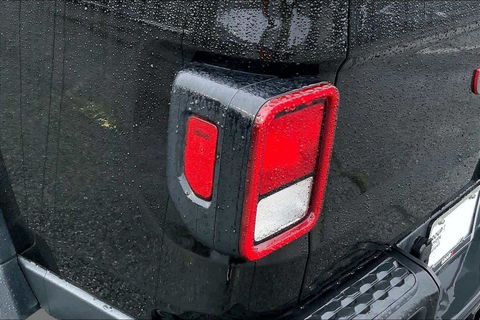 Used 2023 Black Clearcoat Jeep Rubicon image 27