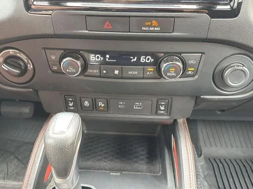 Used 2022 Blue Nissan PRO-4X image 17