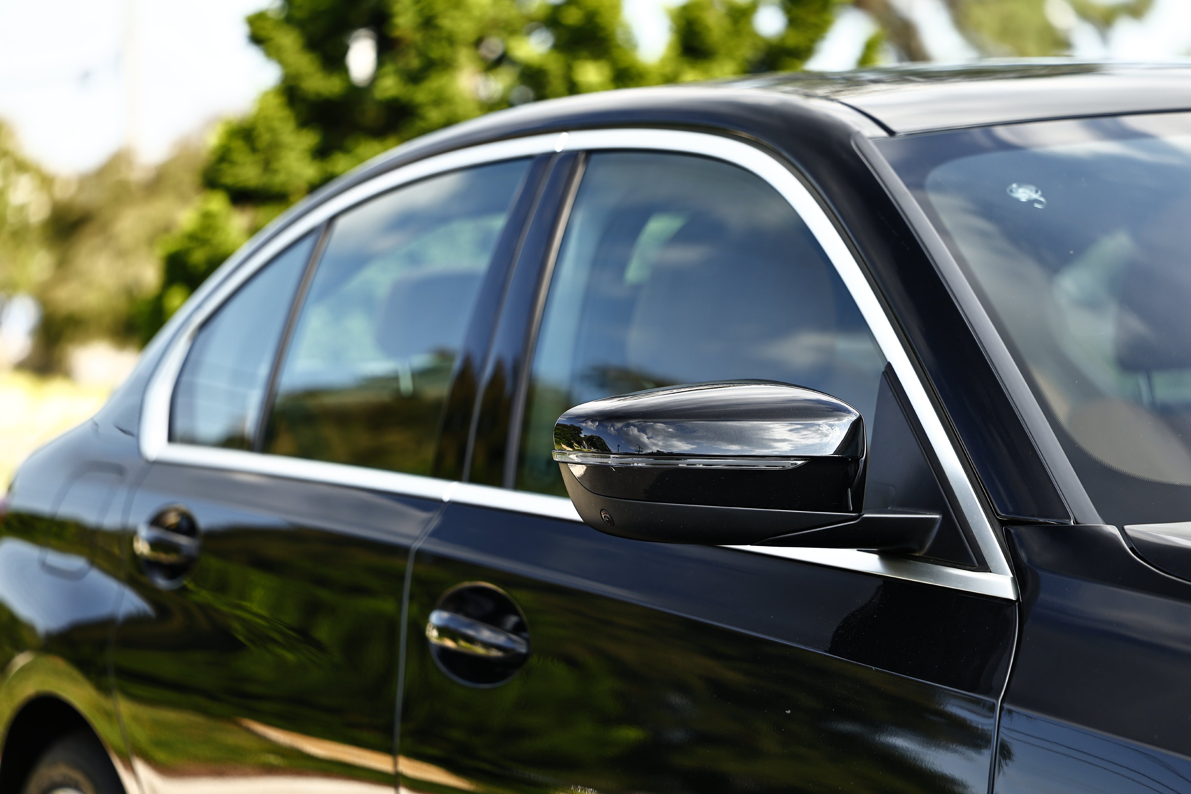 New 2026 Black Sapphire Metallic BMW 330i image 3