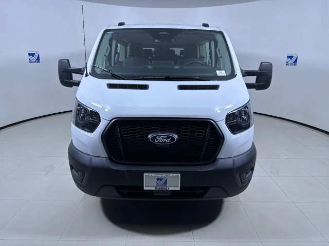 New 2026 OXFORD WHITE Ford XL Low Roof 15 Passenger Van image 16