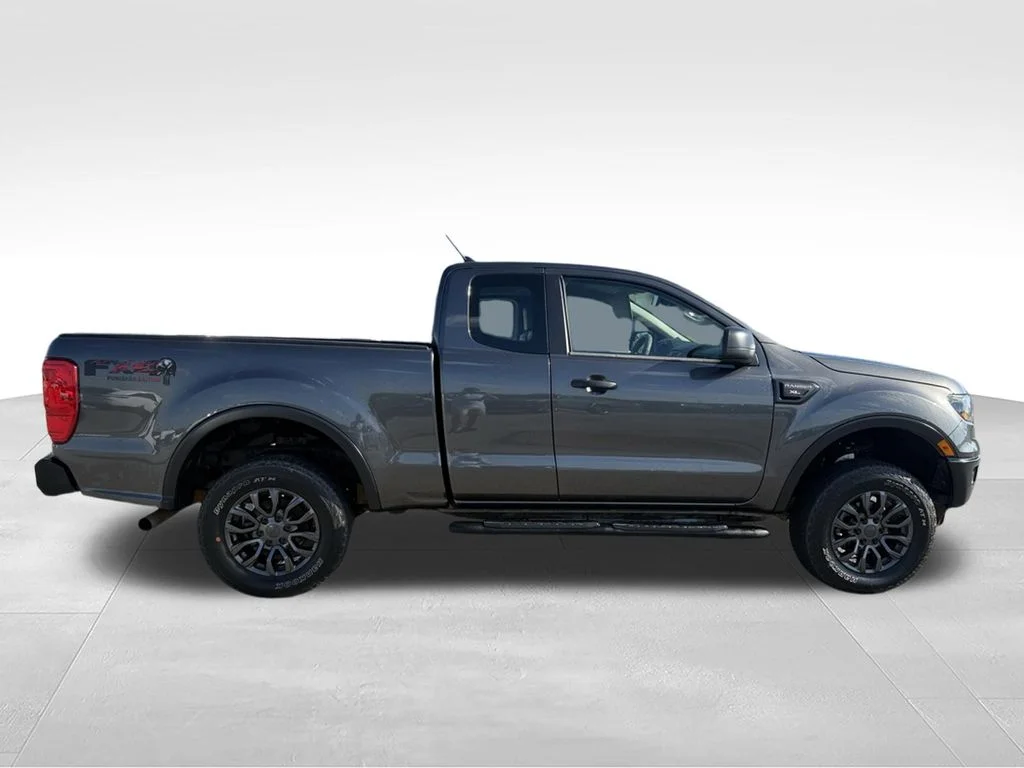 Used 2019 Gray Ford XL image 26