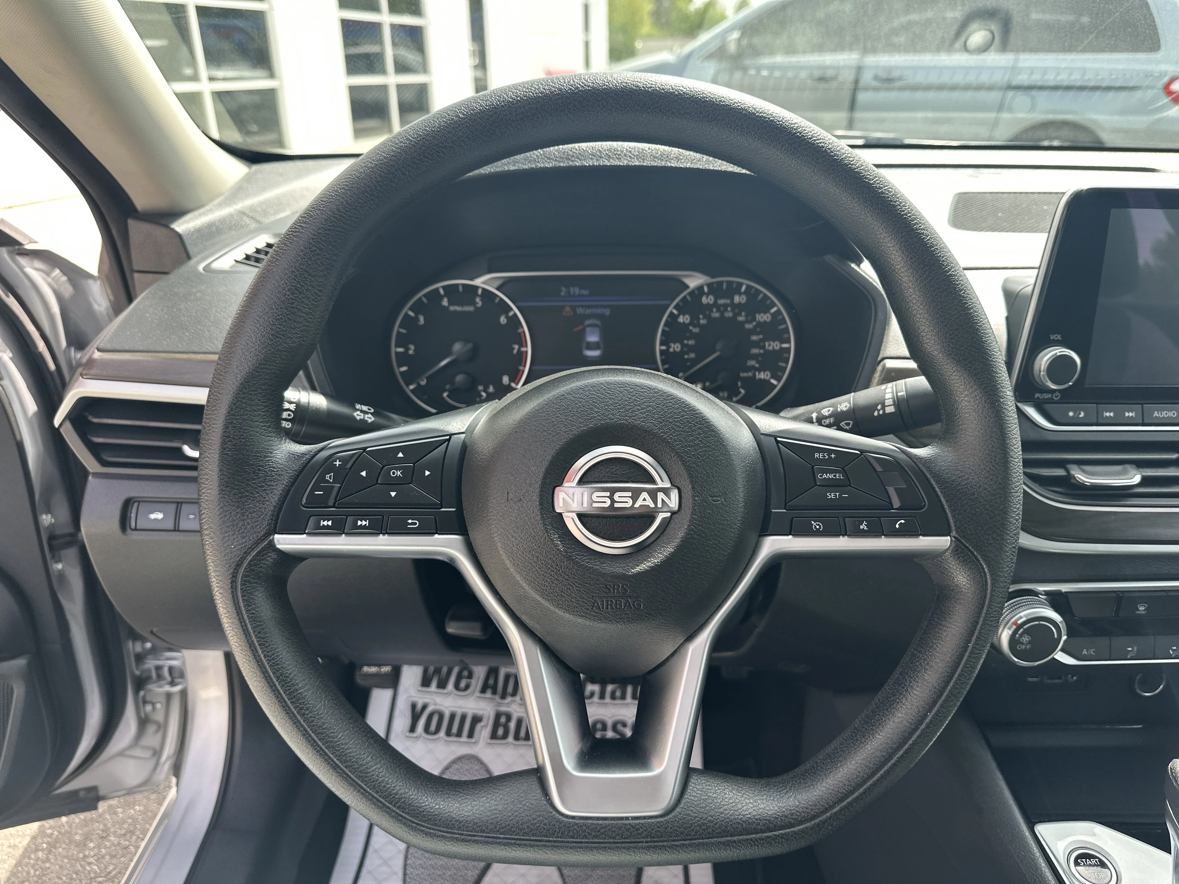 2024 Nissan Altima SV - Photo 11