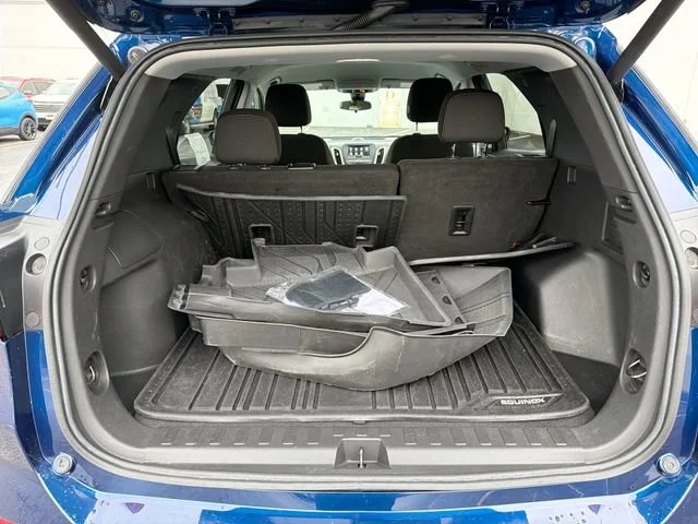 2022 Chevrolet Equinox LT - Photo 24