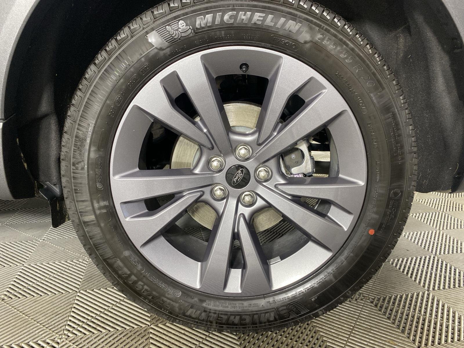 Used 2026 Carbonized Gray Ford Active image 9