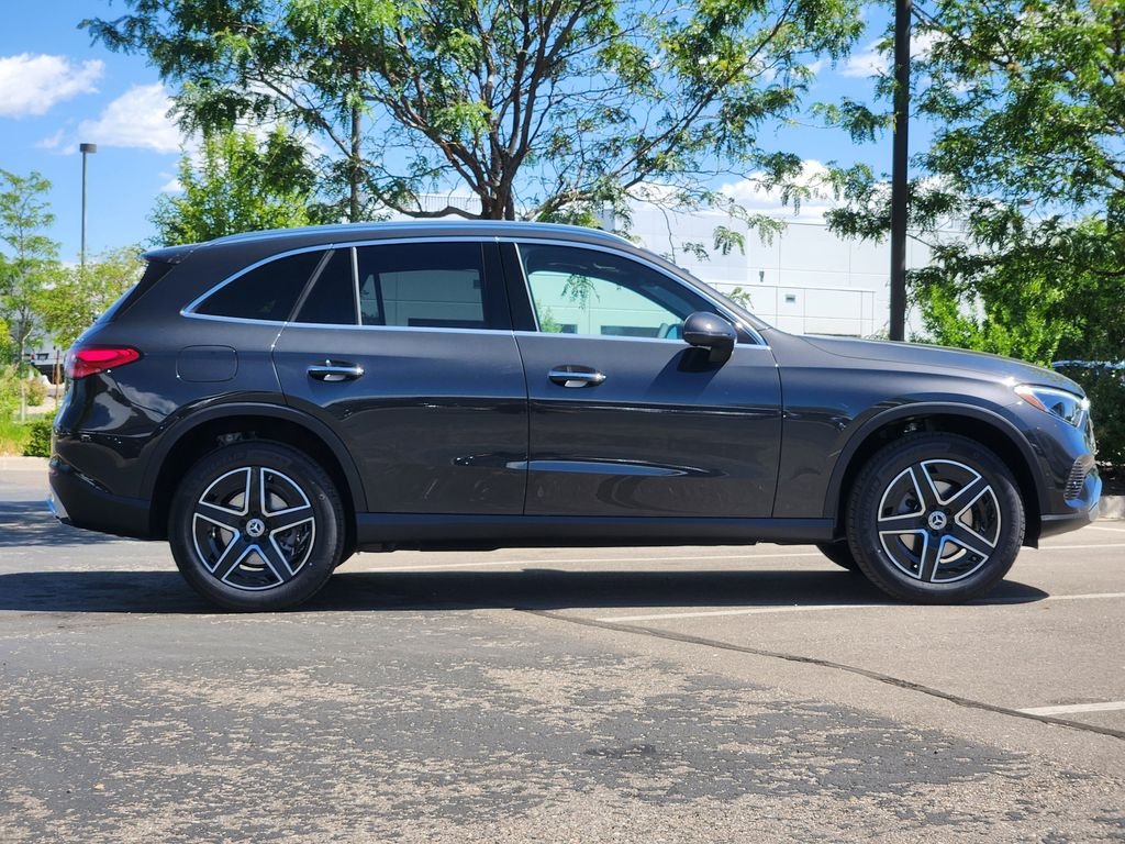 New 2026 Graphite Grey Metallic Mercedes-Benz GLC300 4MATIC® image 2