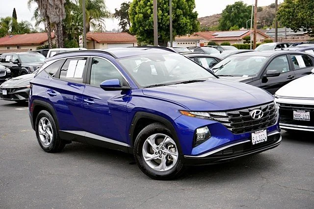 Used 2024 Blue Hyundai SEL image 2