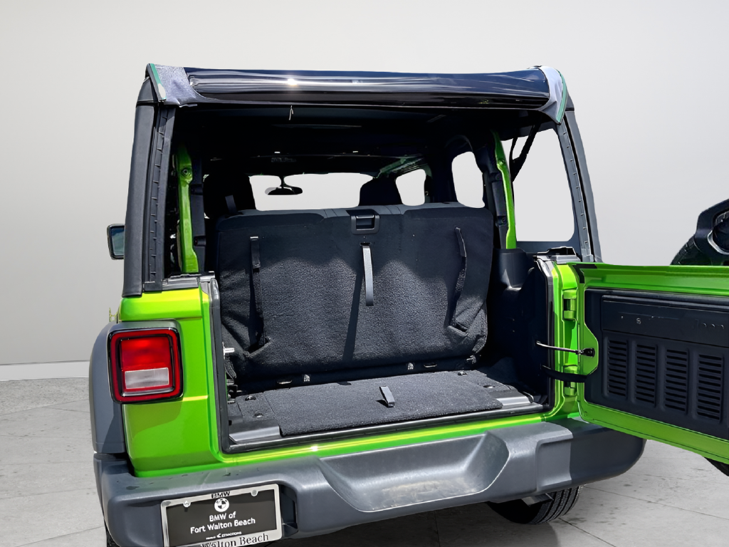 Used 2025 Green Jeep Sport image 31