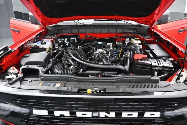 Used 2024 Red Ford Wildtrak image 39
